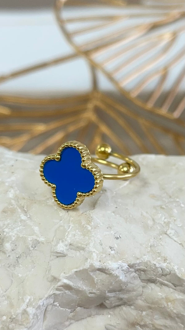 Blue Clover Gold Ring