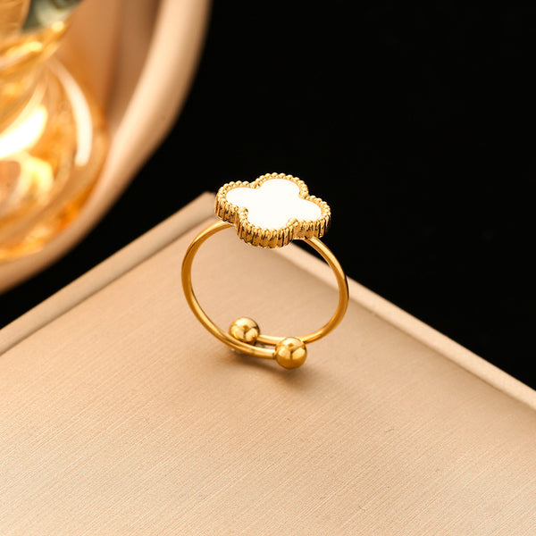 White Clover Gold Ring