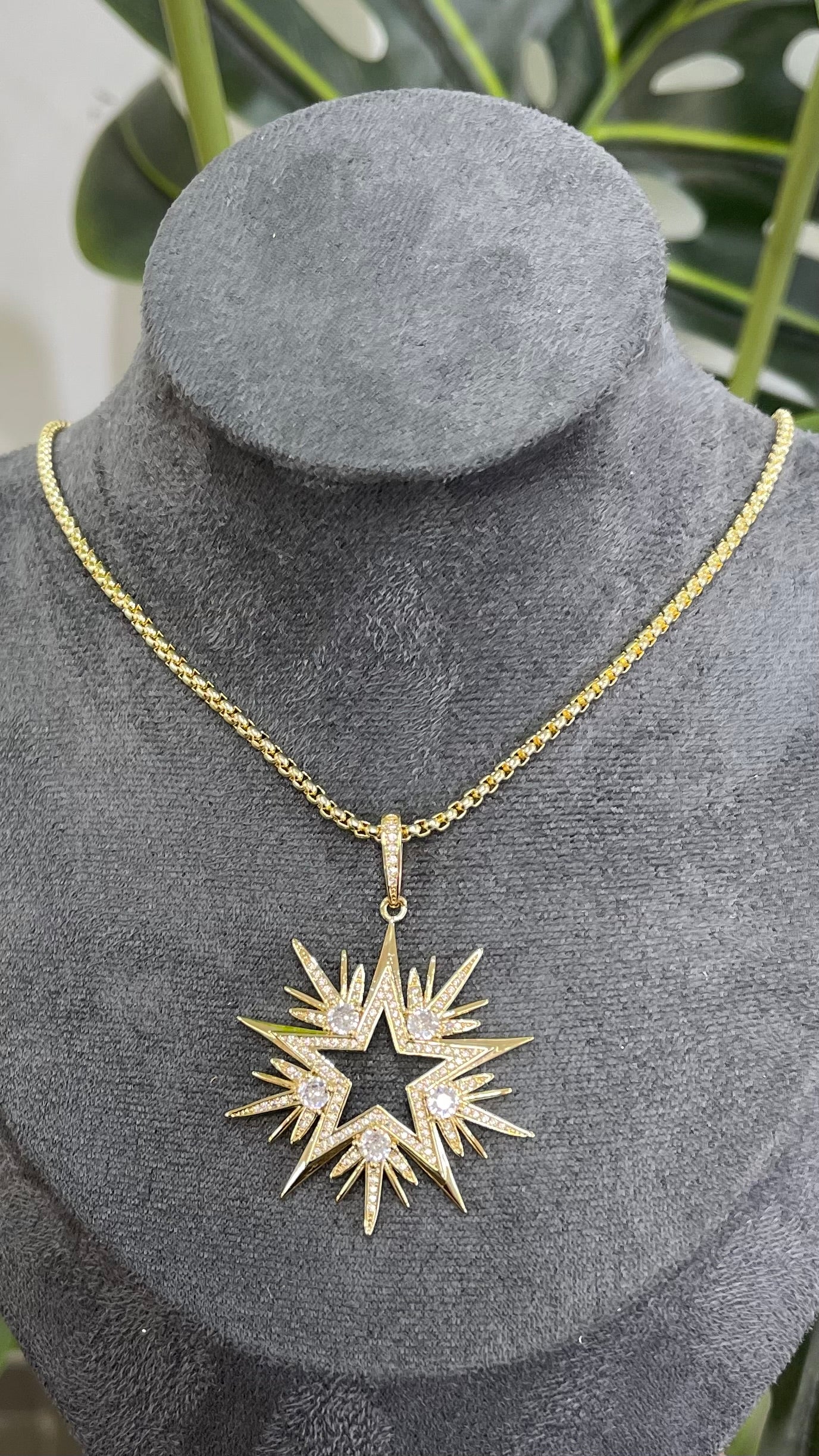 Quartz Star Gold Necklace