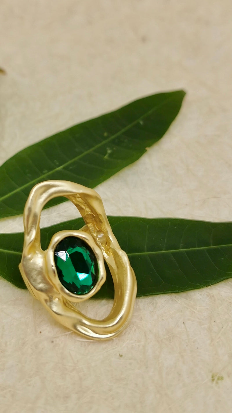 Twist Green Quartz Gold Ring