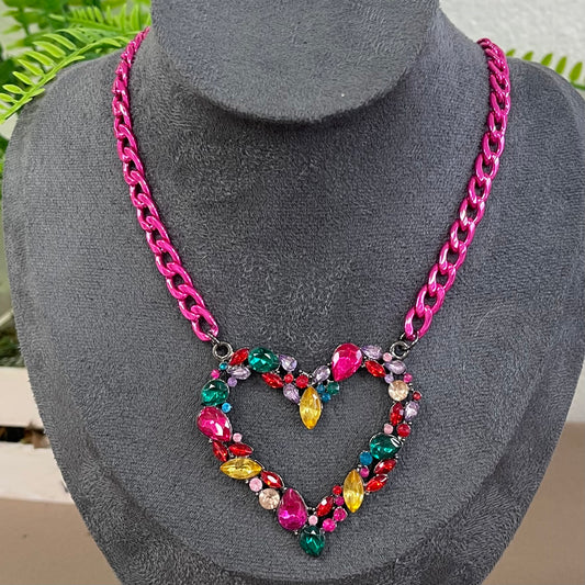 Fuchsia Chain With Multicolors Heart