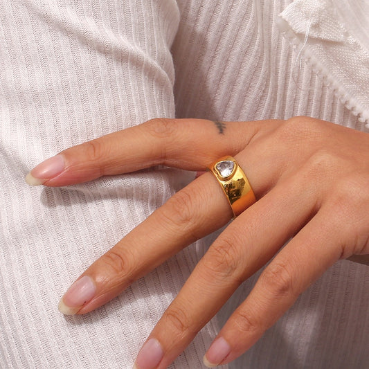 Heart with clear Quartz Gold Ring