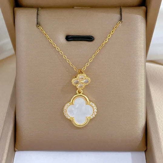 White Clover Zirconia Gold Necklace