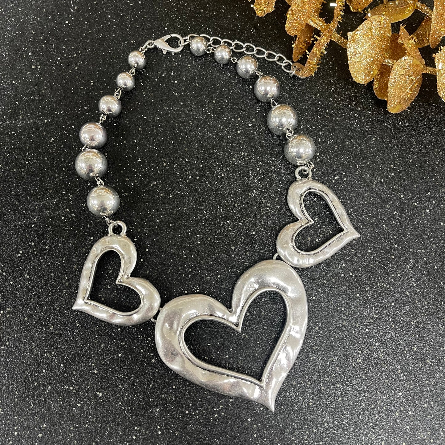 Three Hearts Silver Short Necklace