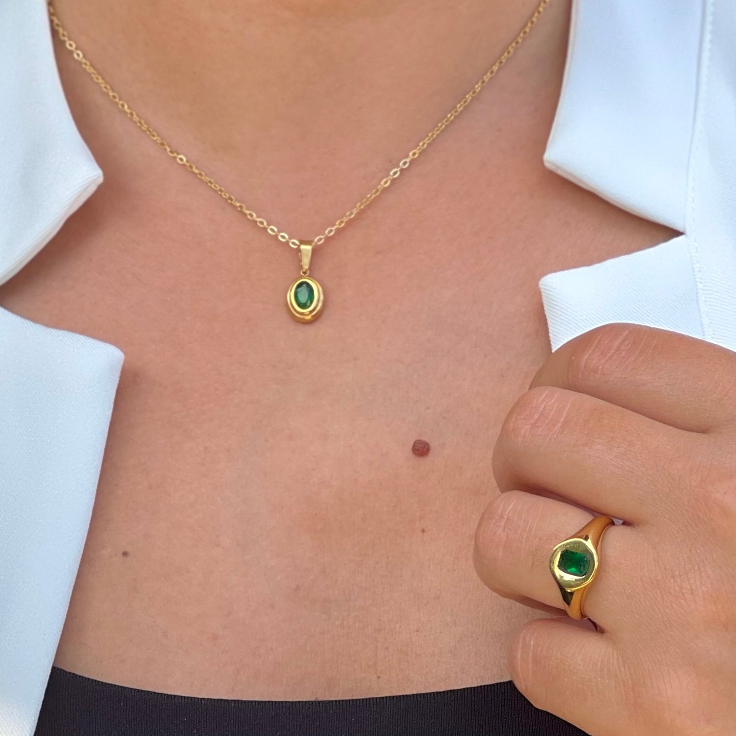 Dainty Green Gold Necklace