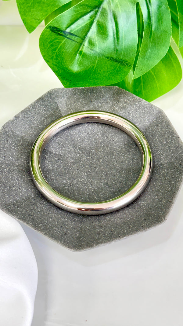 Bold Hoop Silver Bangle