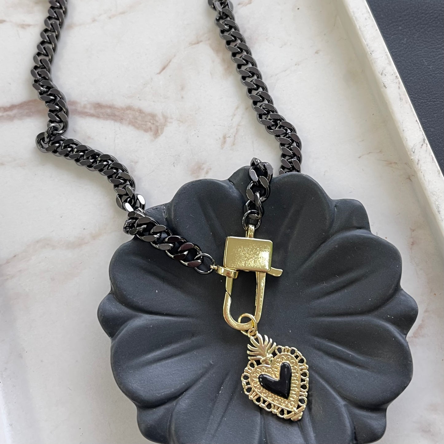 Chain Black With Heart Pendant