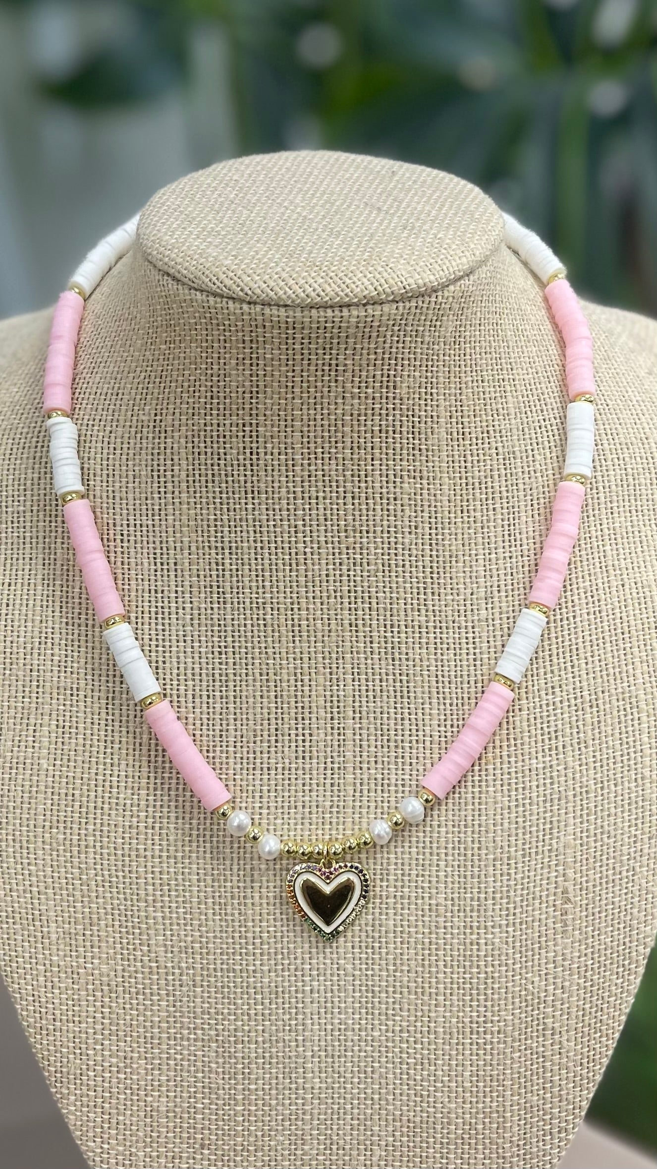 Multicolor Heart With Pearls Pink Necklace