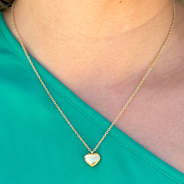 Basic Chain Bold Heart Gold Necklace