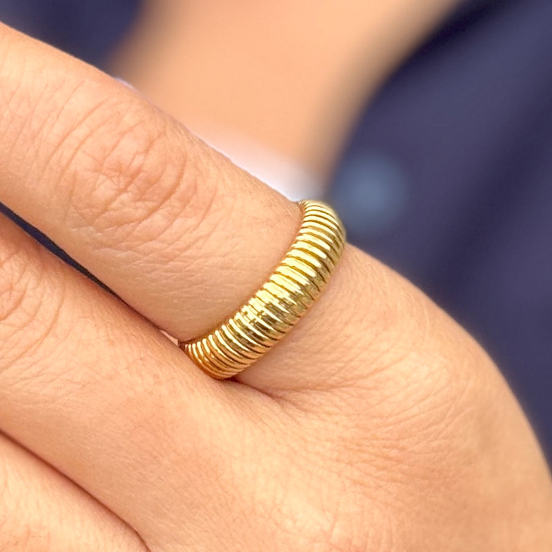Thin Spring Gold Ring