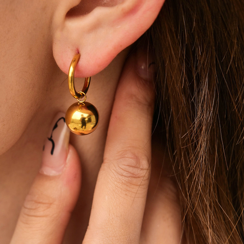 Hoop Globe Gold Earrings