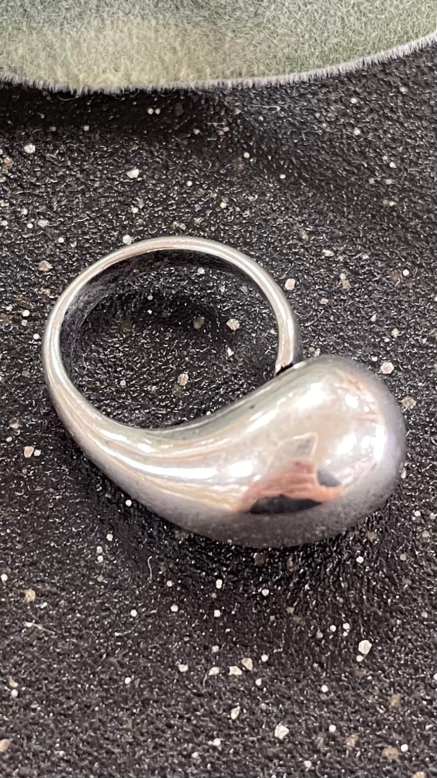 Drop Silver Ring