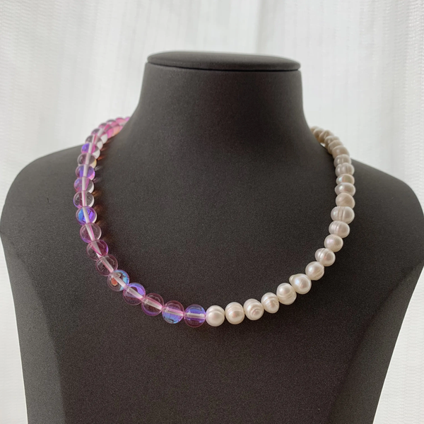 Pearls And Pinks Colors Necklace