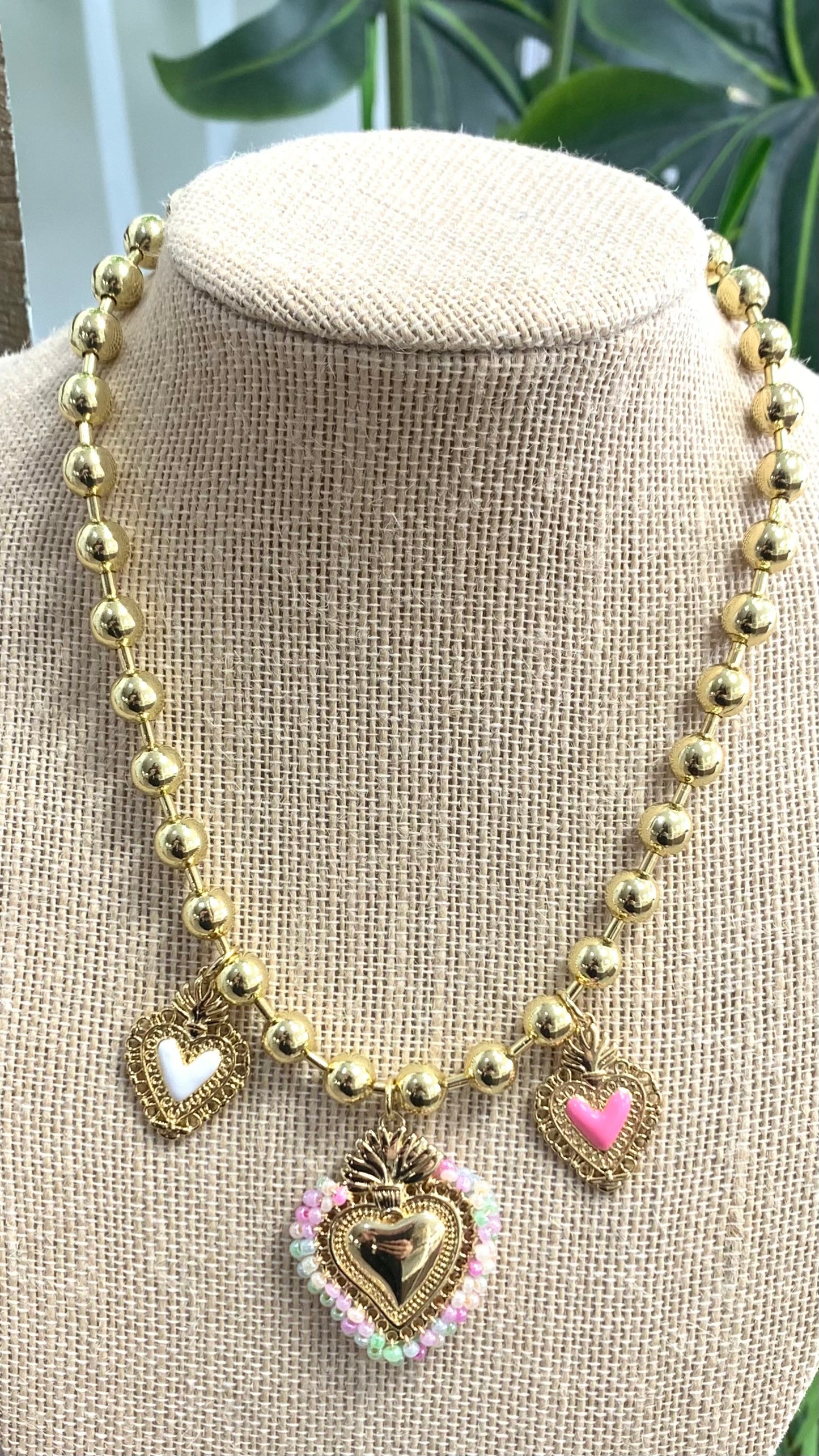 Pinky and White Hearts Necklace Gold