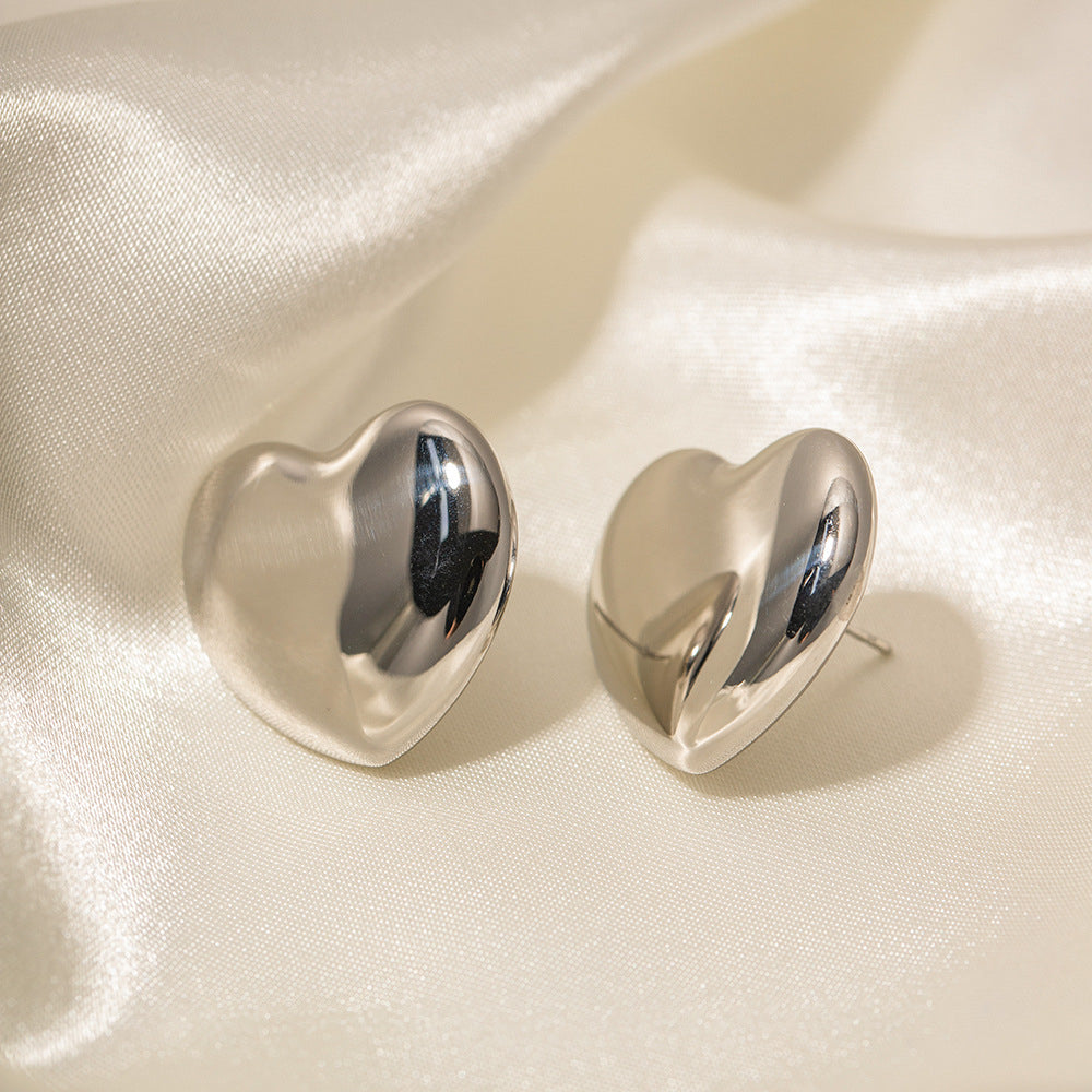 Plain Heart Silver Stud Earrings