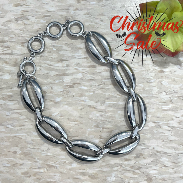Oval Necklace Silver Plated