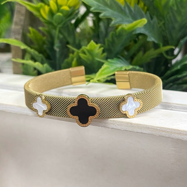 Spring Cuff Clover Black and White Bracelet