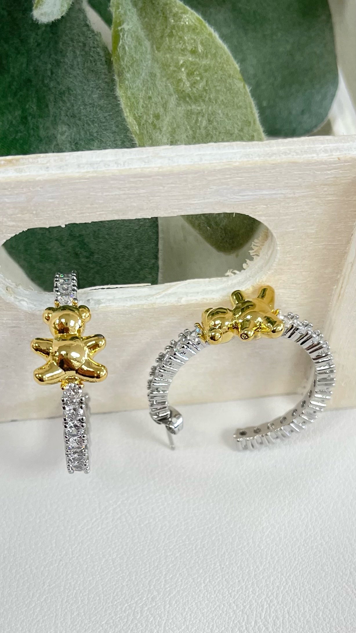 Quartz Hoops With Gold Teddy