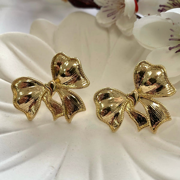 Mid Bow Gold Earrings