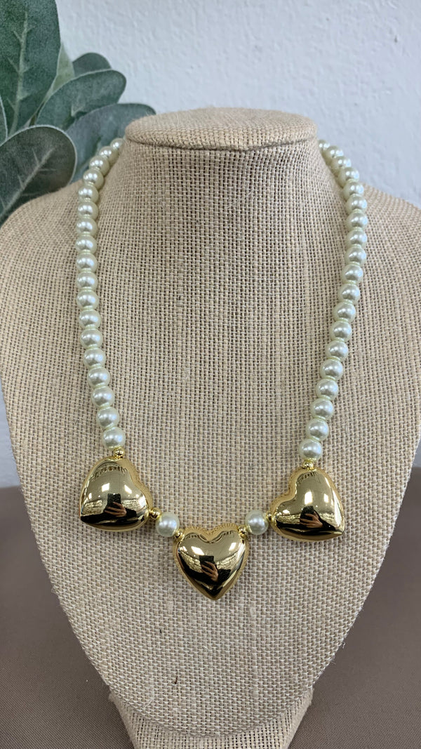 Three Globes Hearts Gold Pearls Necklace
