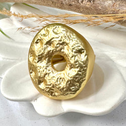 Round Gold Ring