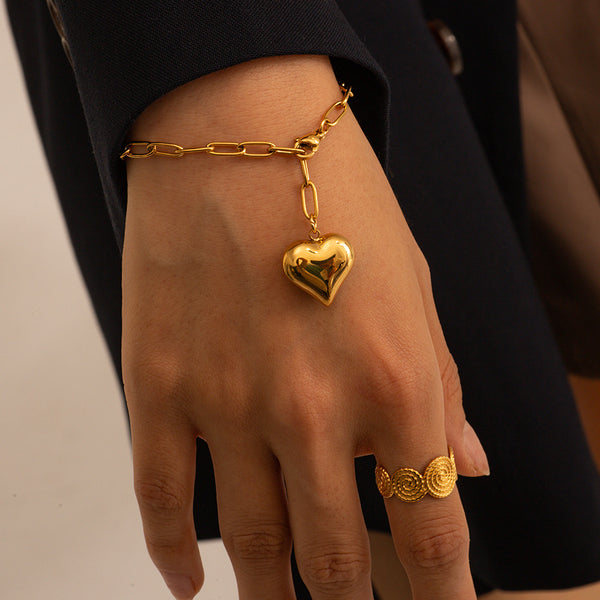 Clip Chain Gold Heart Bracelet