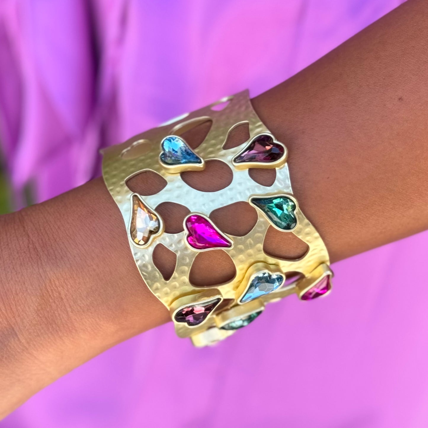 Cuff With Colors Hearts Gold