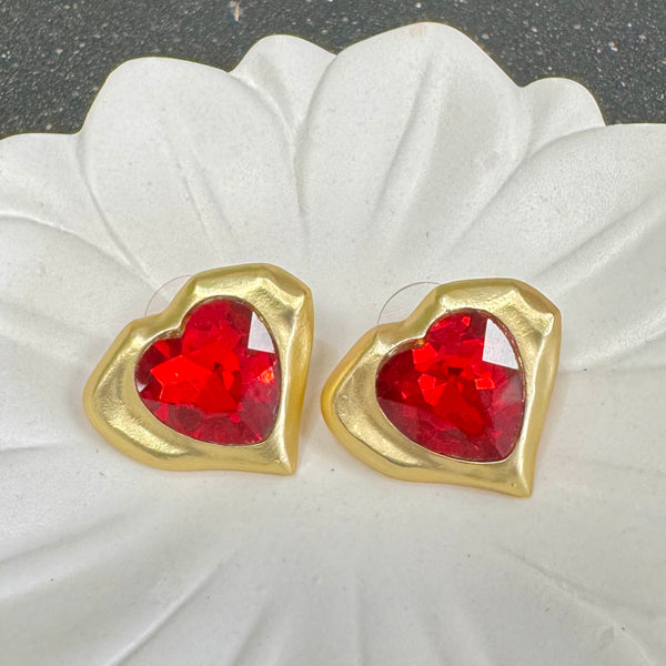 Wave Red Quartz Heart Gold Earrings