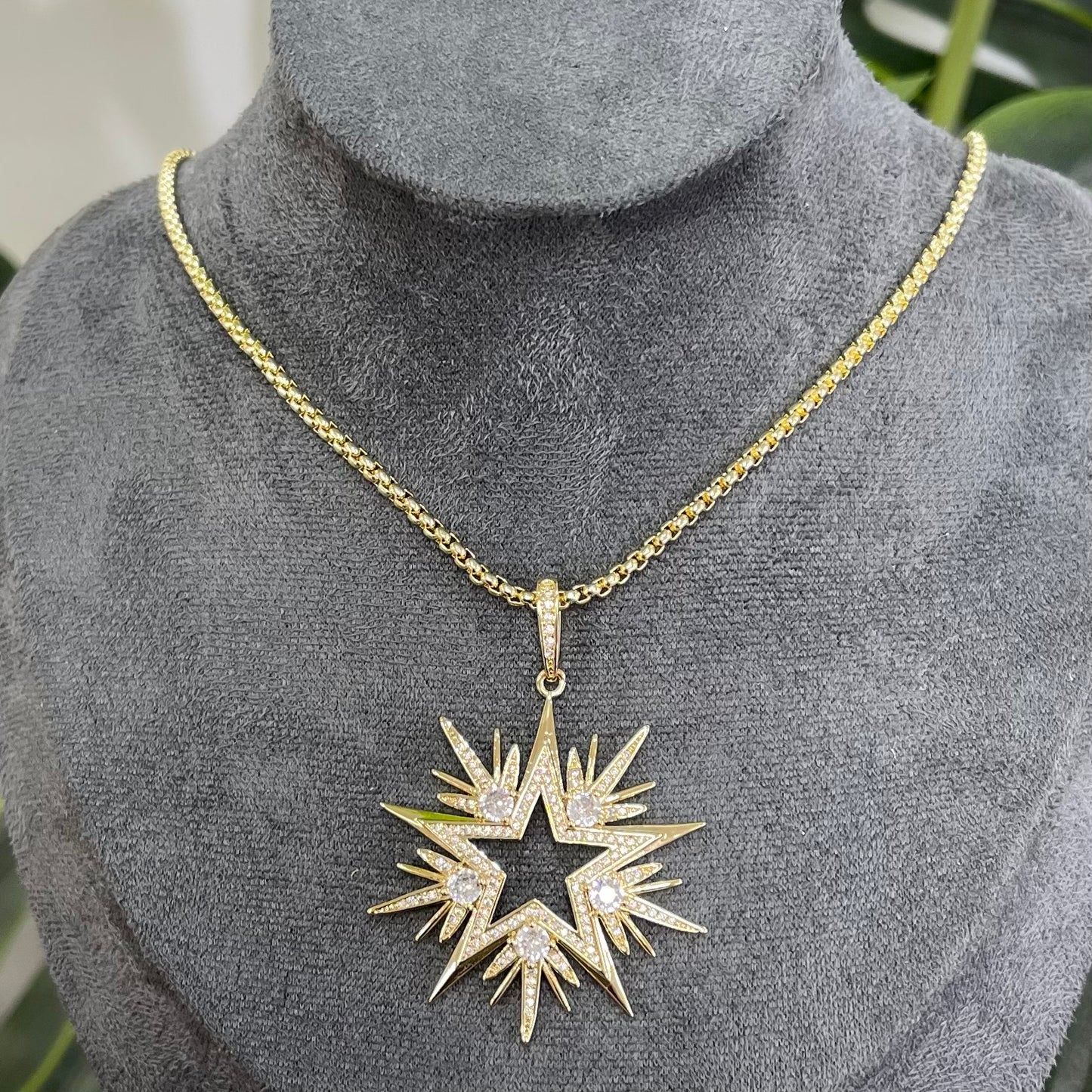 Quartz Star Gold Necklace