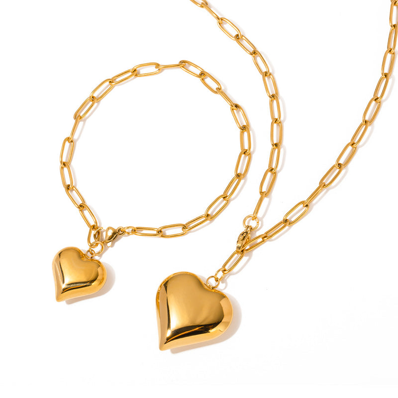 Clip Chain Gold Heart Bracelet