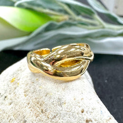 Twist Bold Line Gold Ring