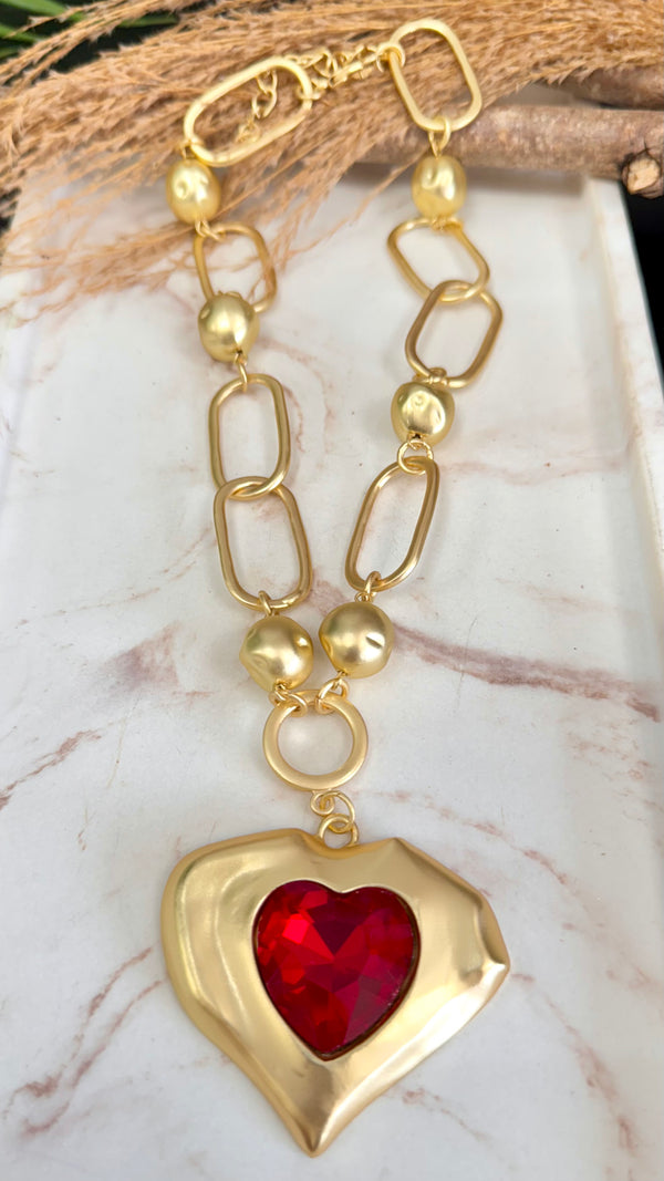 Wave Red Quartz Heart Gold Necklace