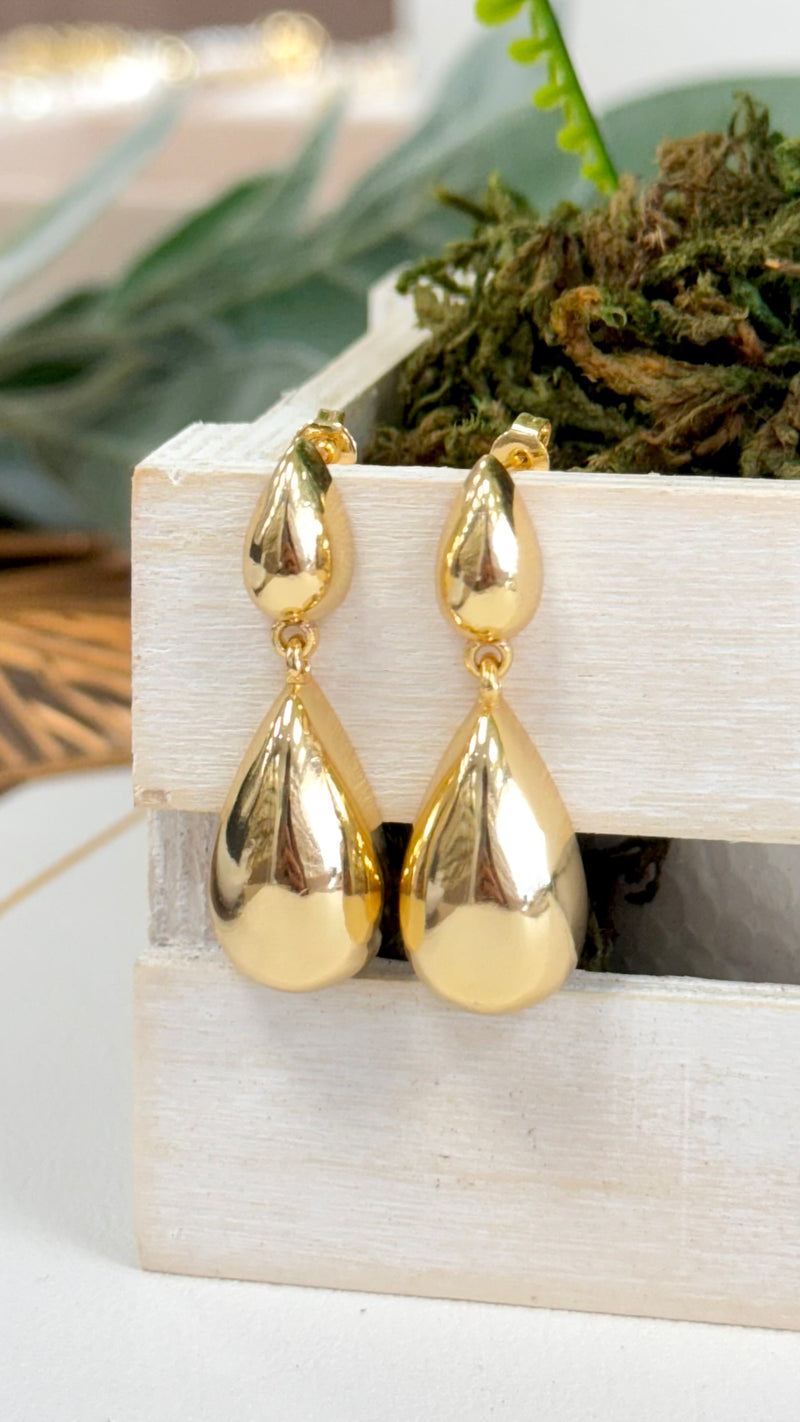 Mid Two Drops Gold Earrings