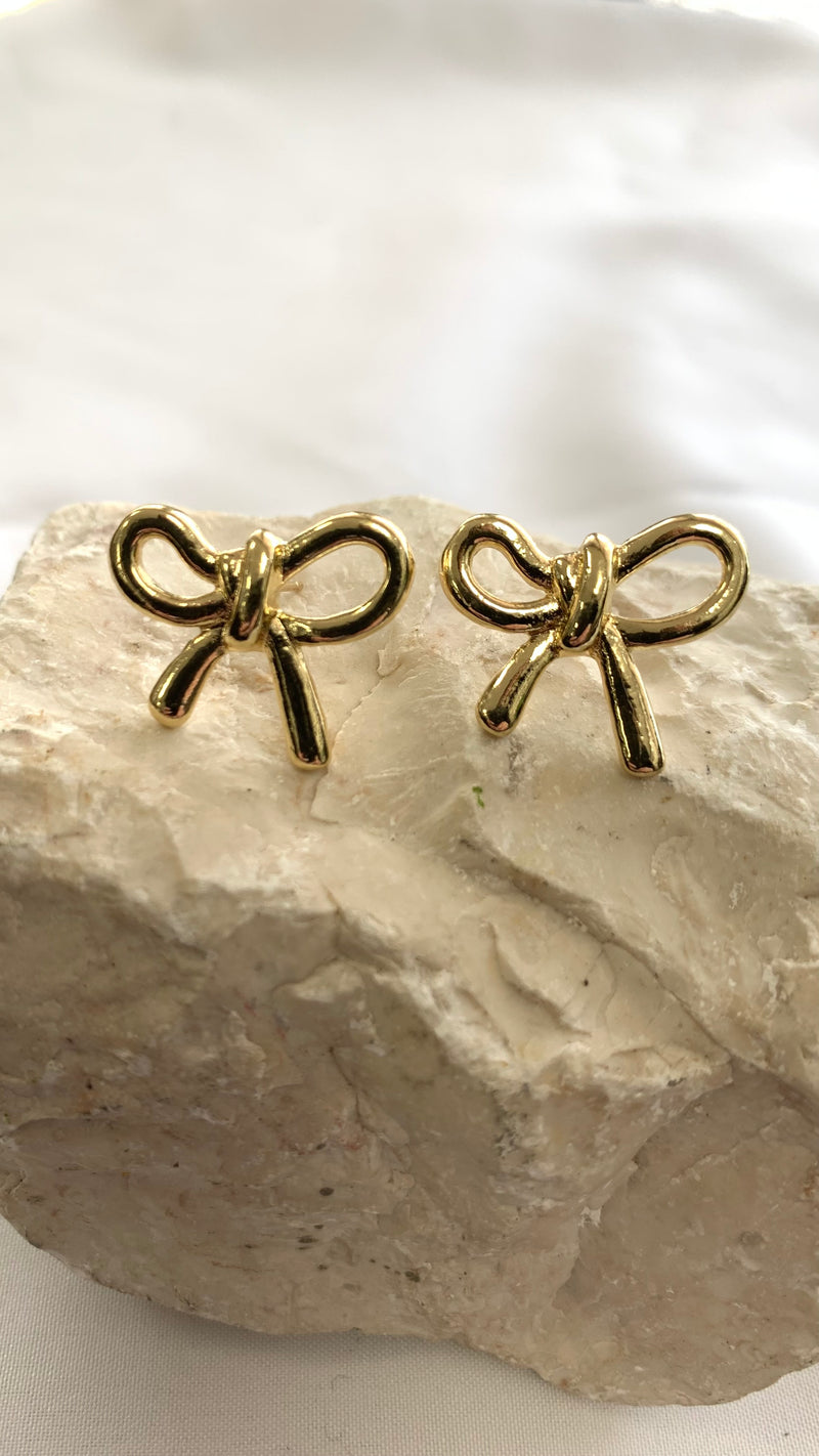 Know Bow Gold Earrings