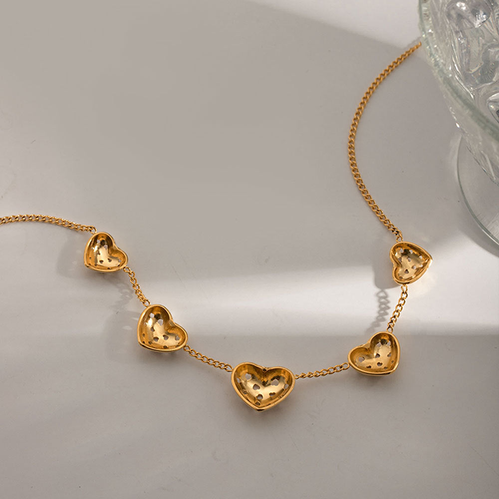 Heart Points Gold Necklace