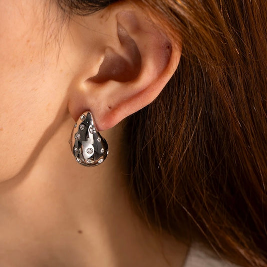 Quartz Mid Drop Silver Earrings