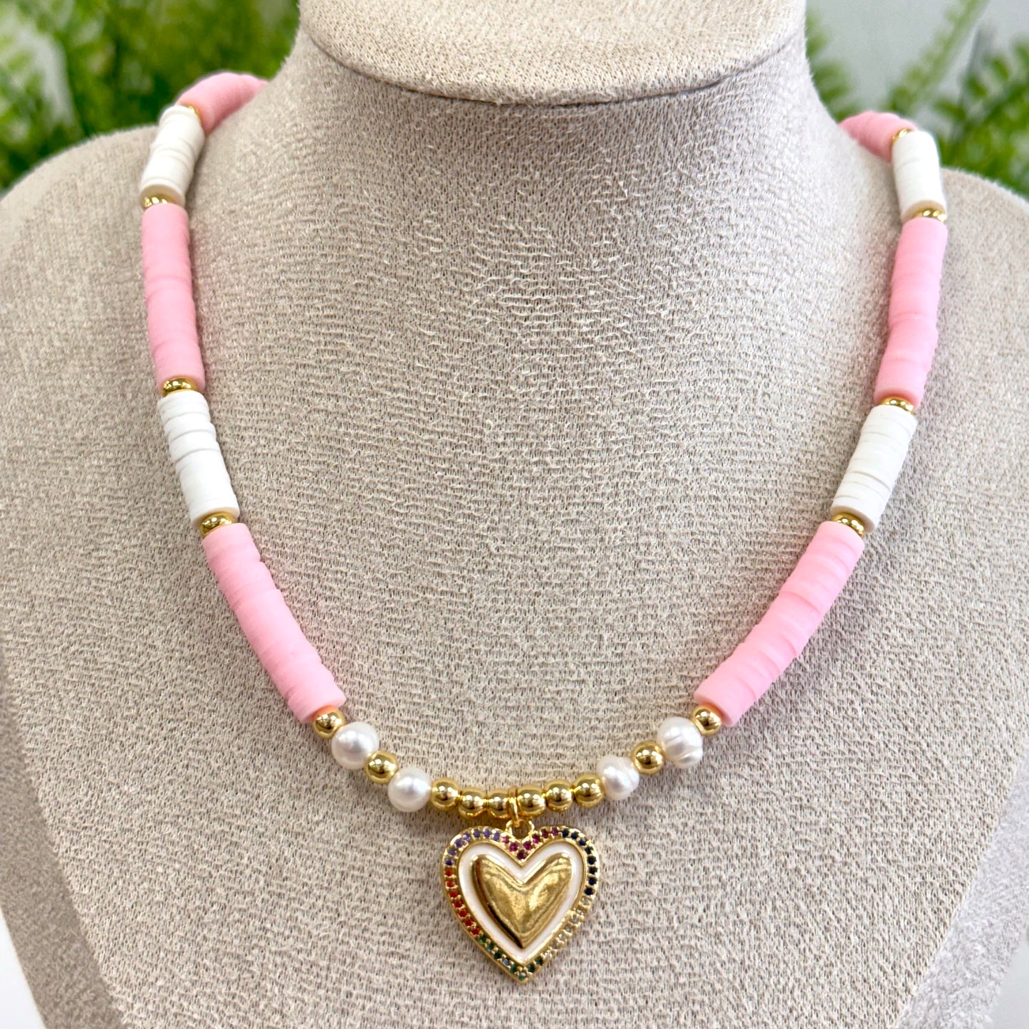 Multicolor Heart With Pearls Pink Necklace