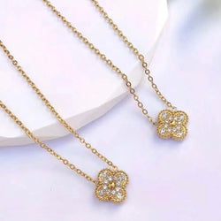 Zirconia Clover Gold Necklace