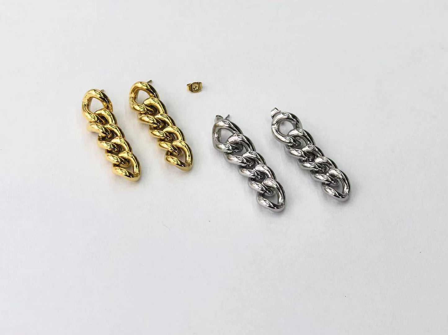 Modern Chain Silver Earring