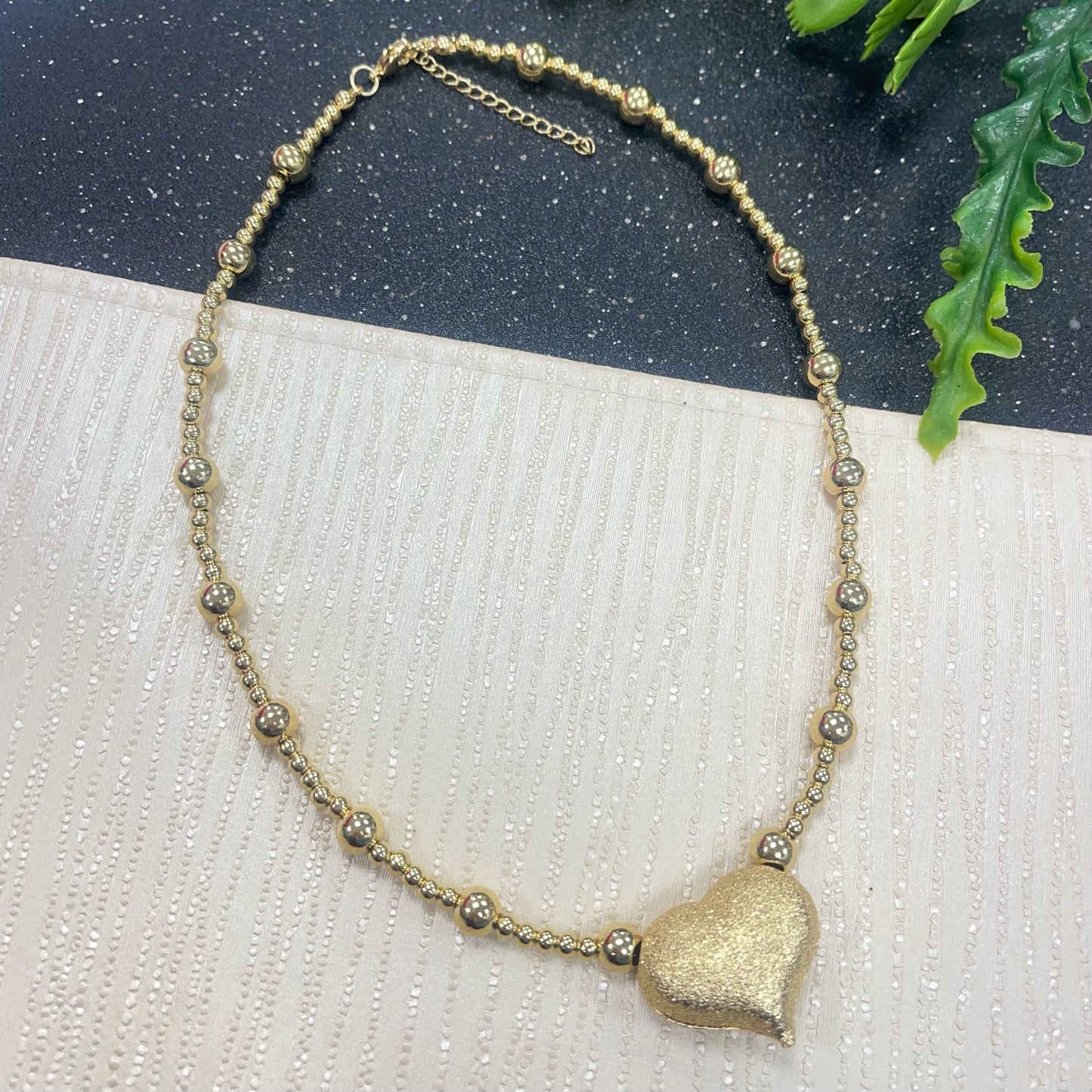 Buzzy Heart Gold Necklace