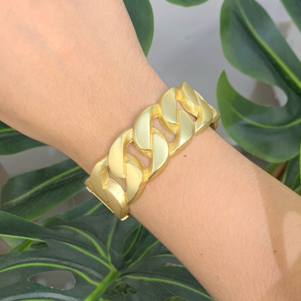 Mid Chain Style Gold Bracelet