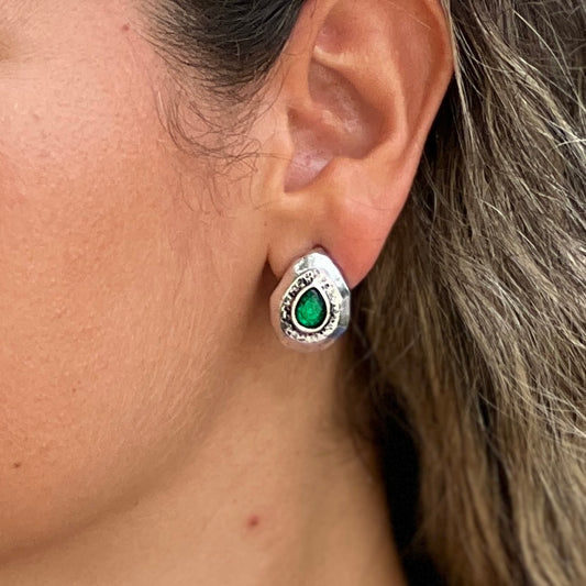 Drops With Green Stones Silver Earrings