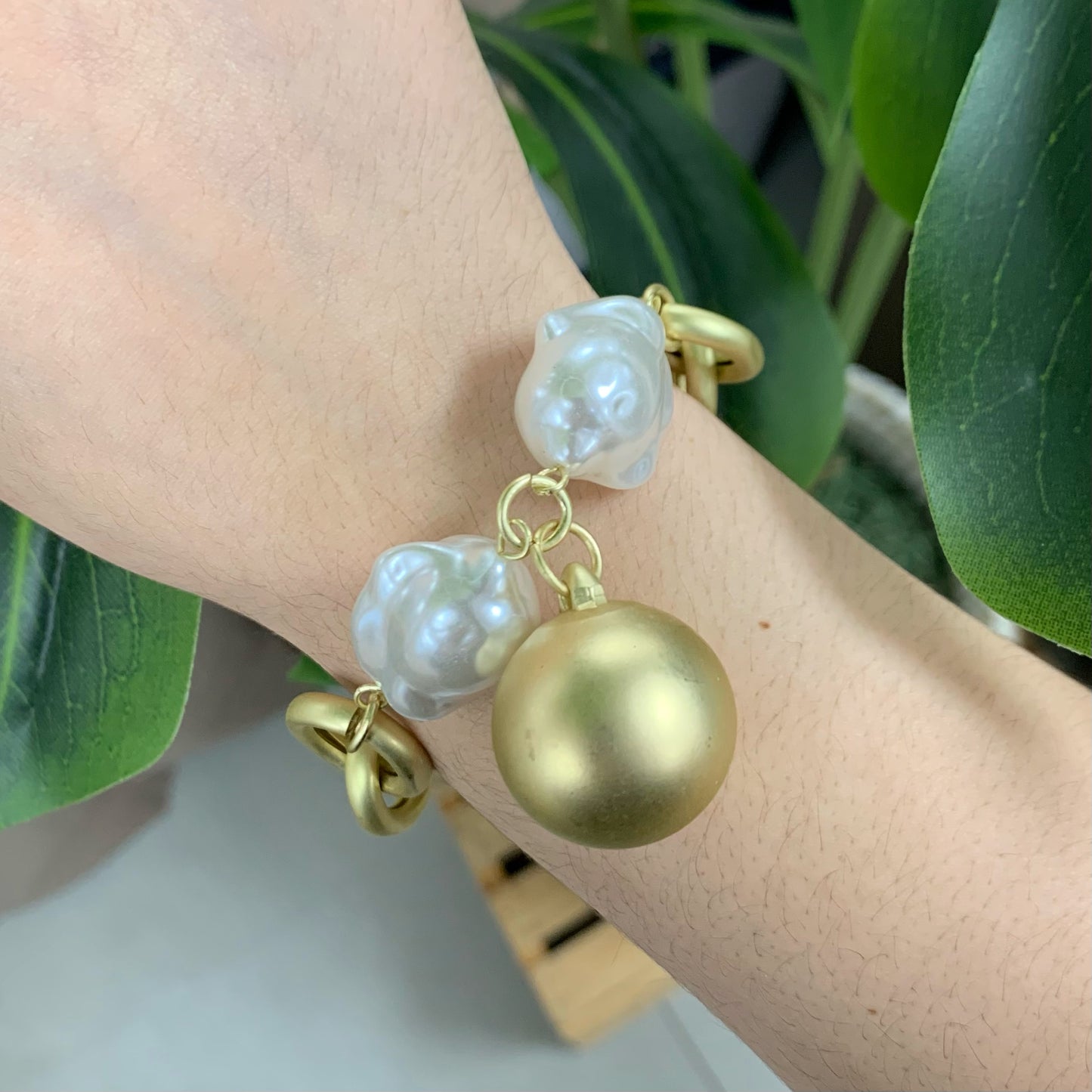 Big Ball With Pearl Gold Bracelet