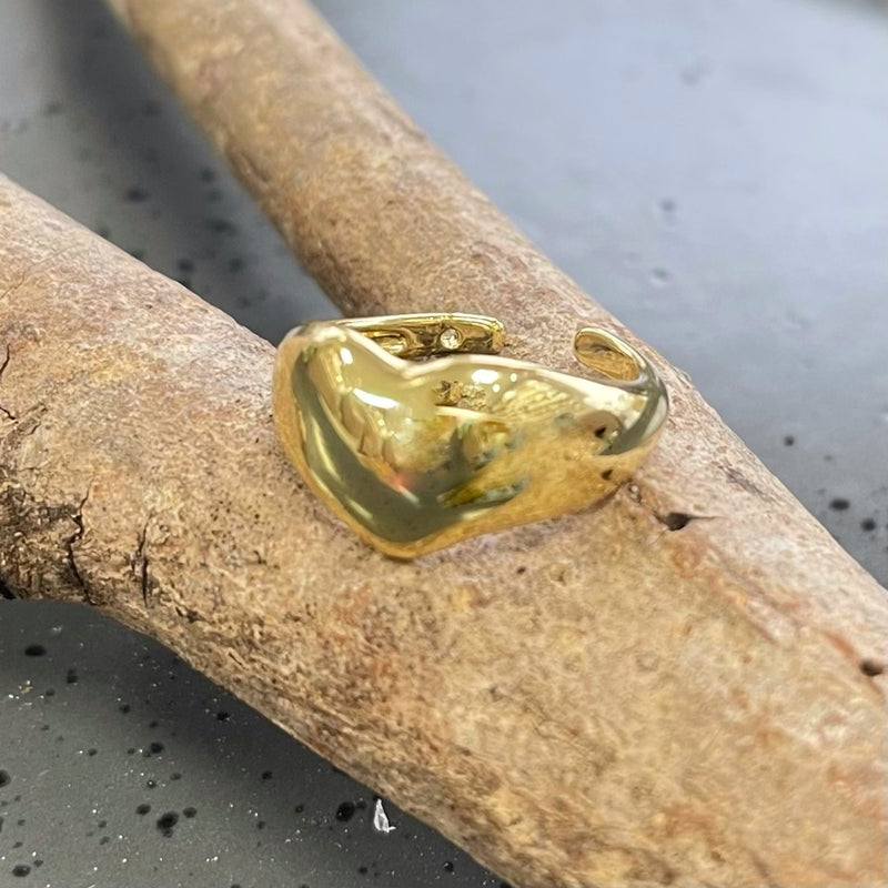 Heart Gold Ring