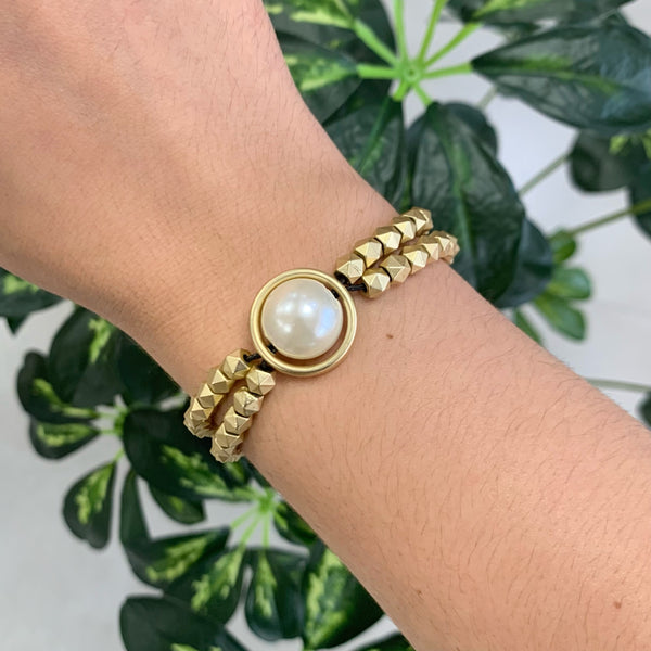Round With Pearl Gold Plated Bracelet
