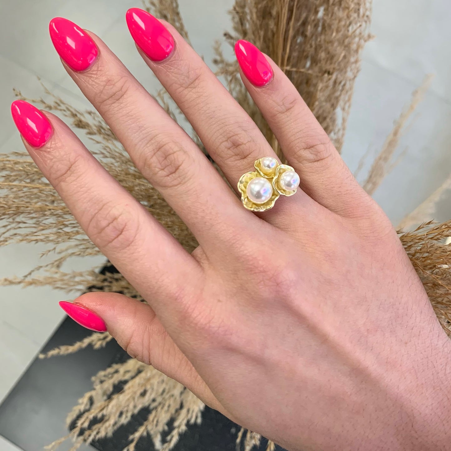 Midi Pearl Gold Ring