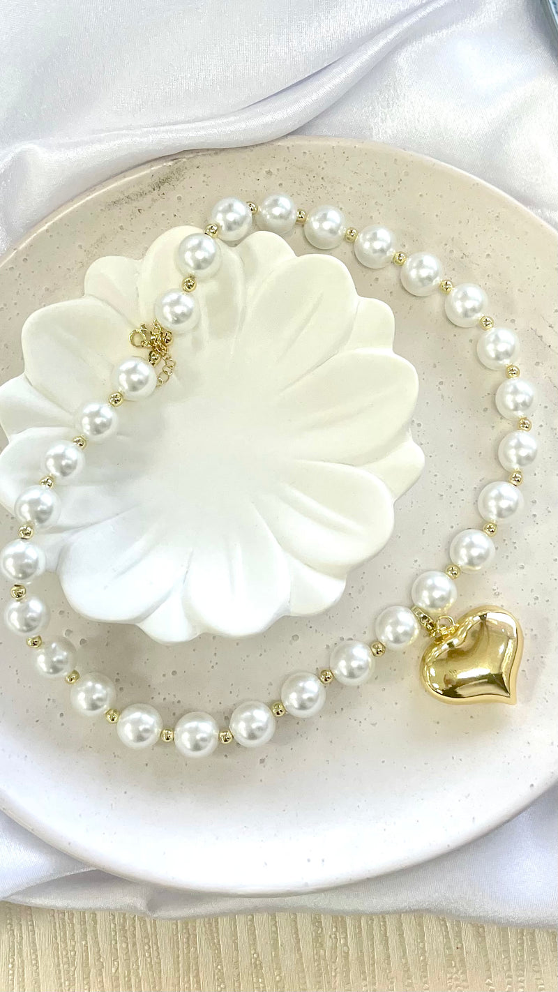 Pearl With Gold Bubble Heart Necklace