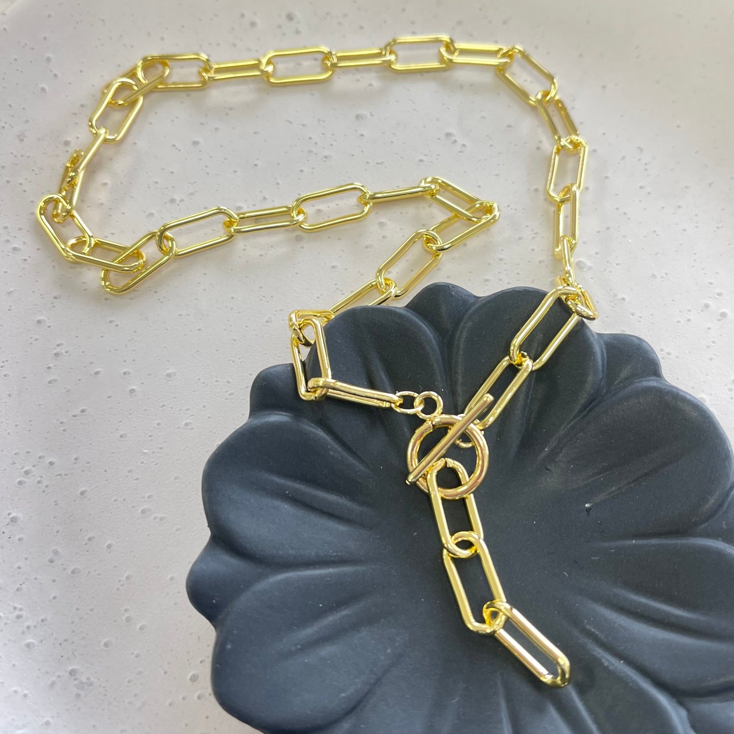 Clip Chain Toggle Gold Necklace