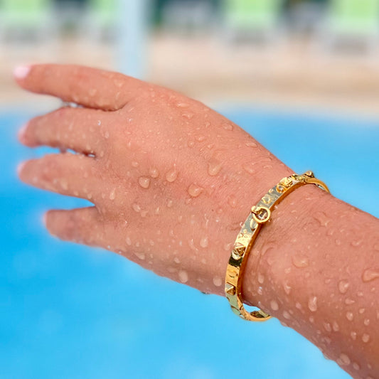 Stud With Hoop Gold Thin Bangle