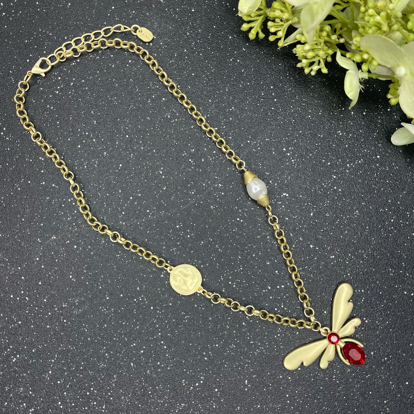 Dragonfly With Stone Red And Pearl Gold Necklace